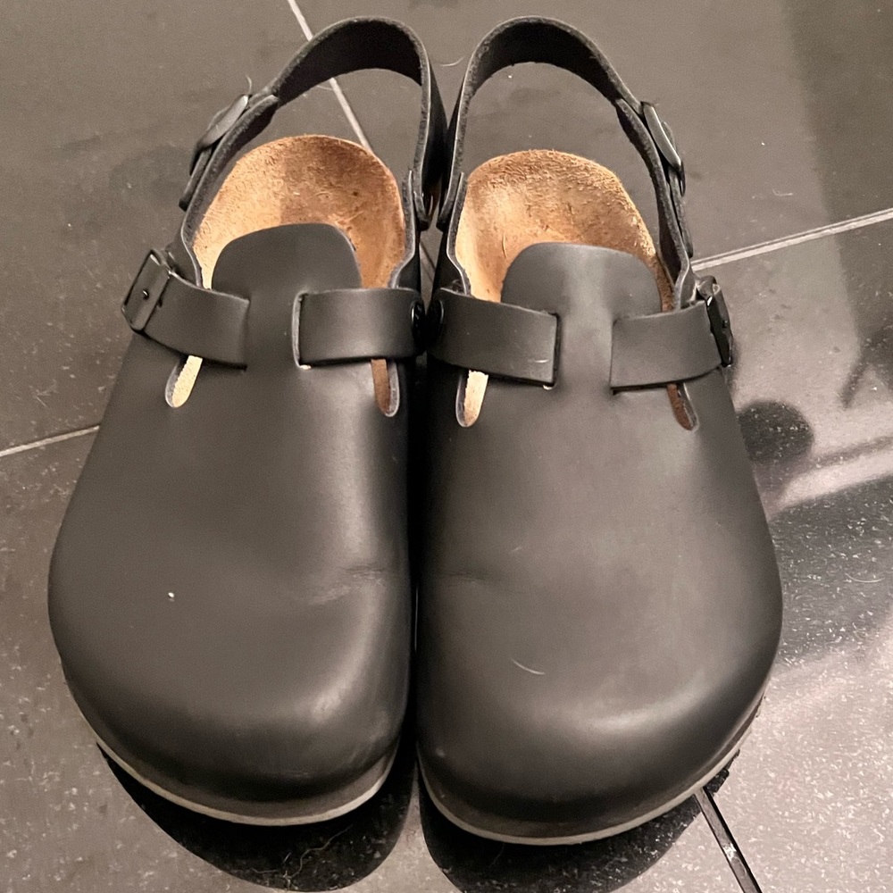 Birkenstock Tokio Super Grip Clog, Black Leather, size 38EU